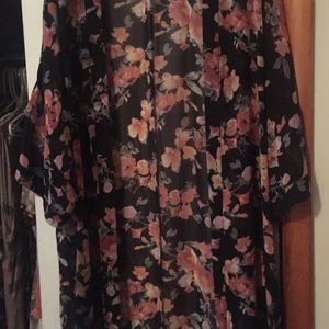 Floral sheer Kimono